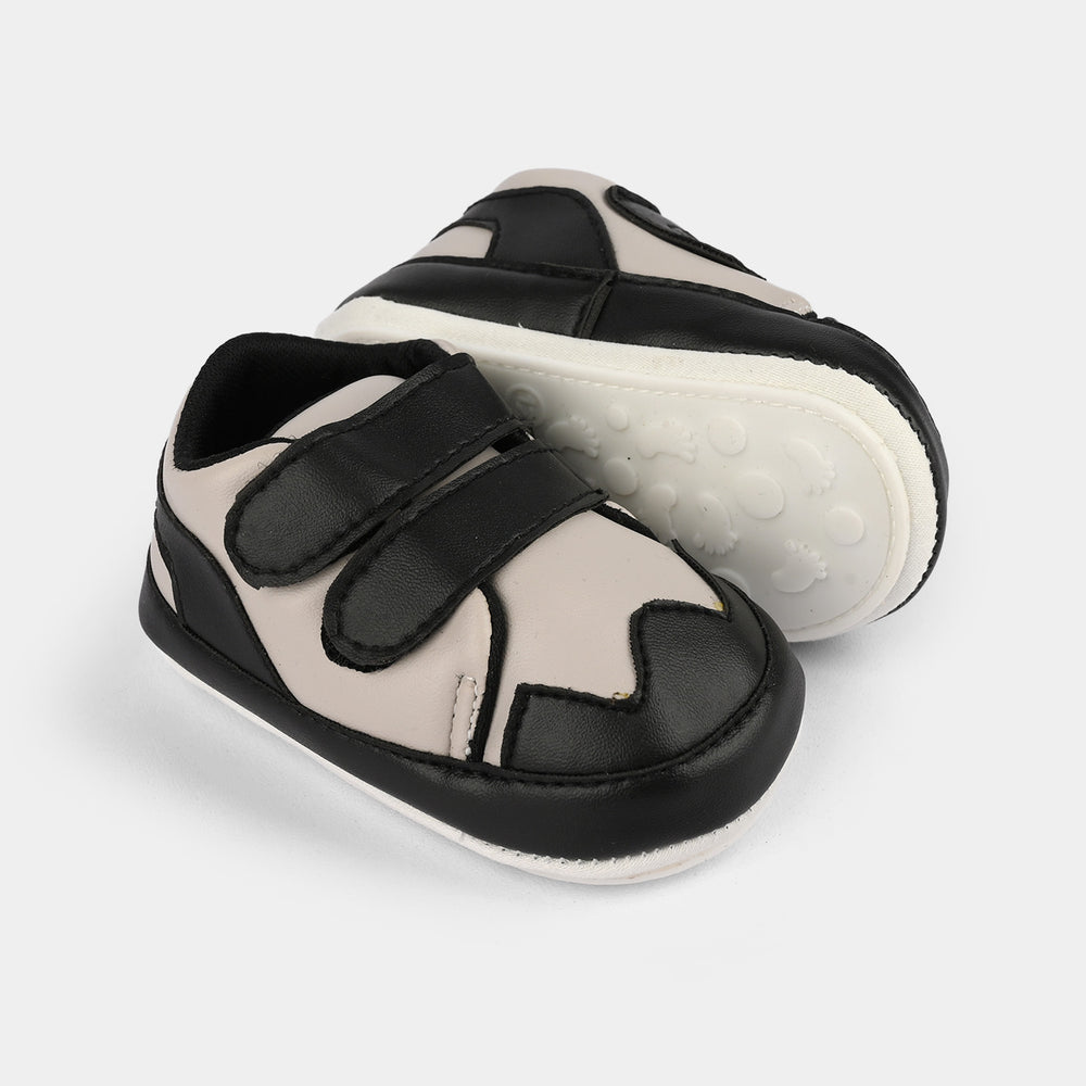 Boys Shoes  222-21-Black.Grey