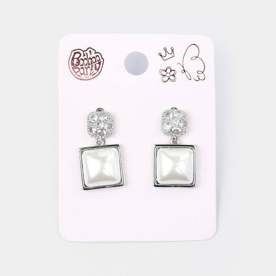 Elegant & Stylish Earrings