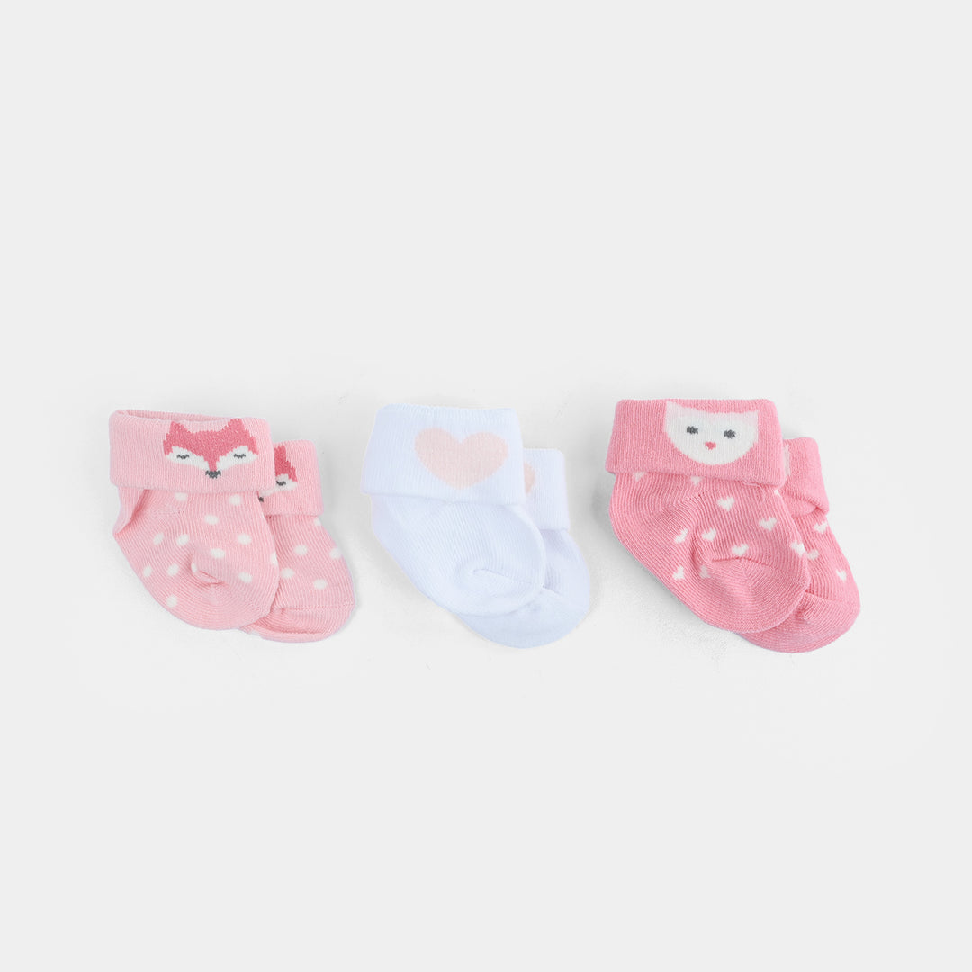 10-Piece Baby Gift Set – Bibs, Socks, Caps & Mittens