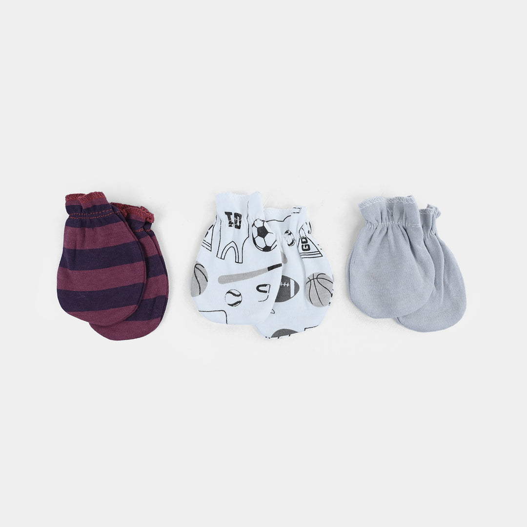 10-Piece Baby Gift Set – Bibs, Socks, Caps & Mittens