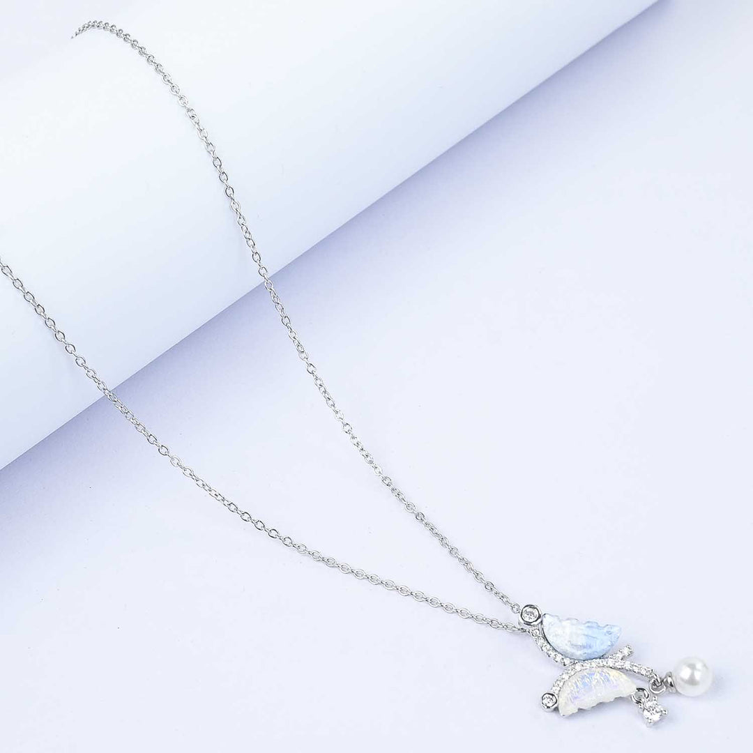 Elegant Pendant Necklace