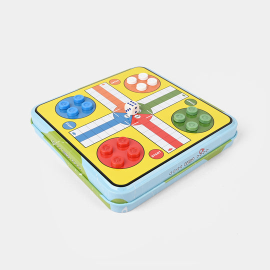 Compact magnetic Ludo Game