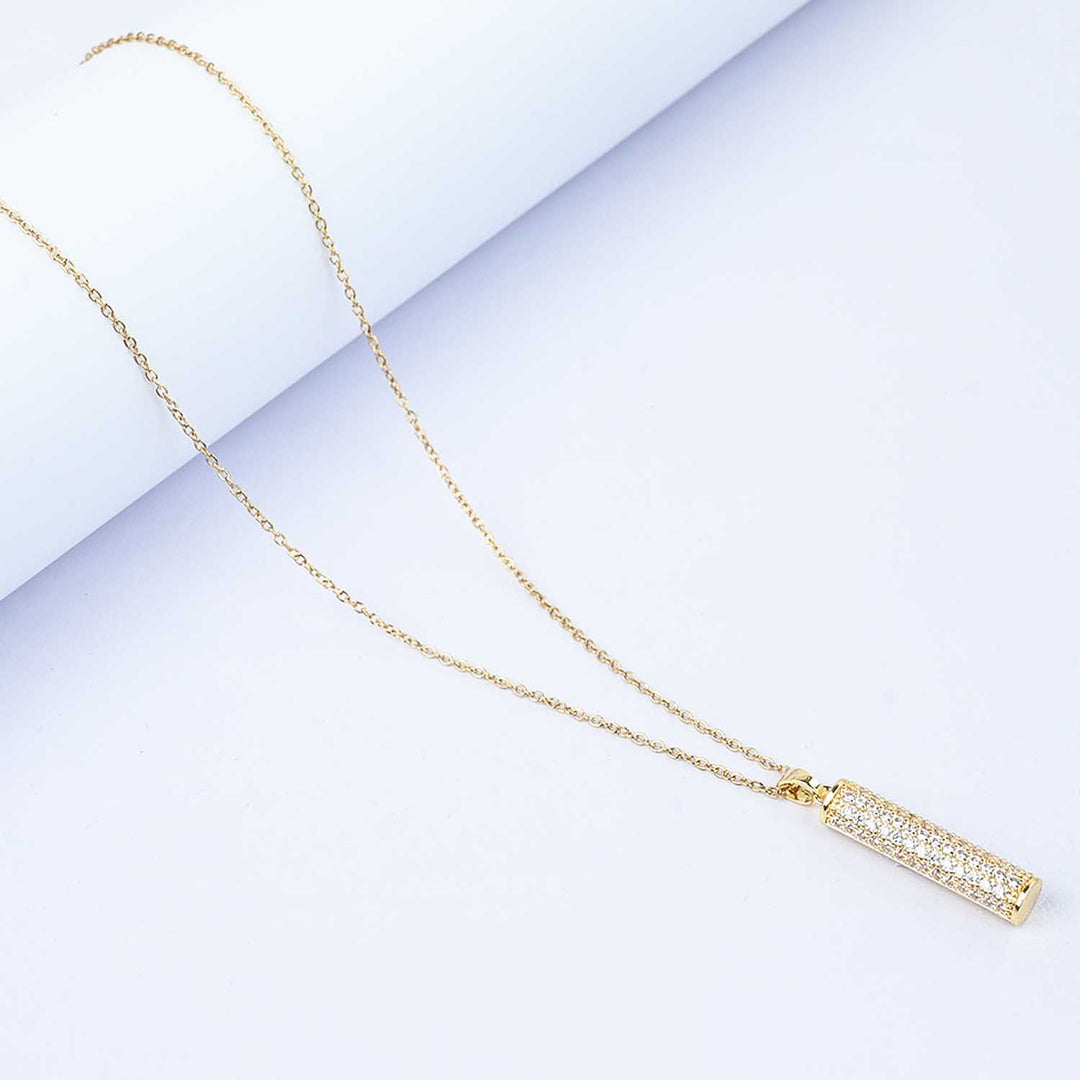Elegant Pendant Necklace