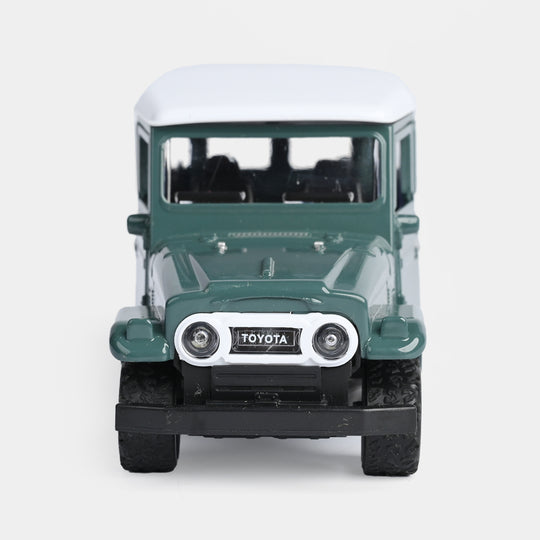 Die-Cast Model Vehicle With Lights & Sound – Pull-Back Action Fun