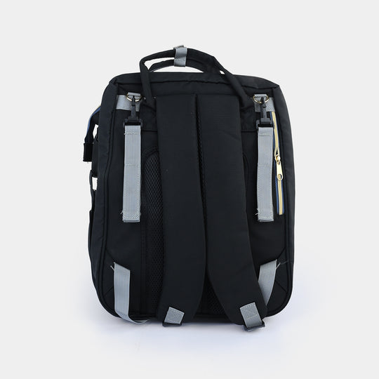 2-in-1 Foldable Diaper Backpack with Expandable Bassinet