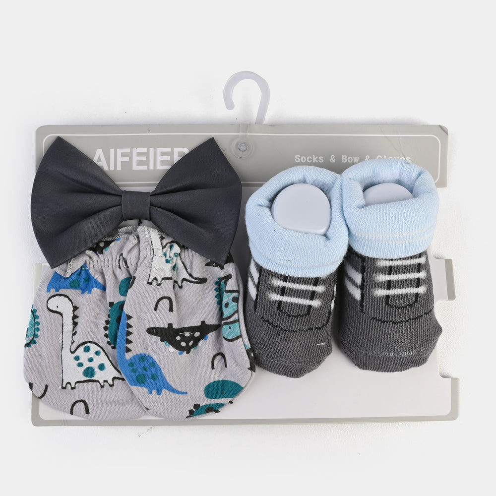 Bow Tie & Pair Socks & Mittens | 6M+