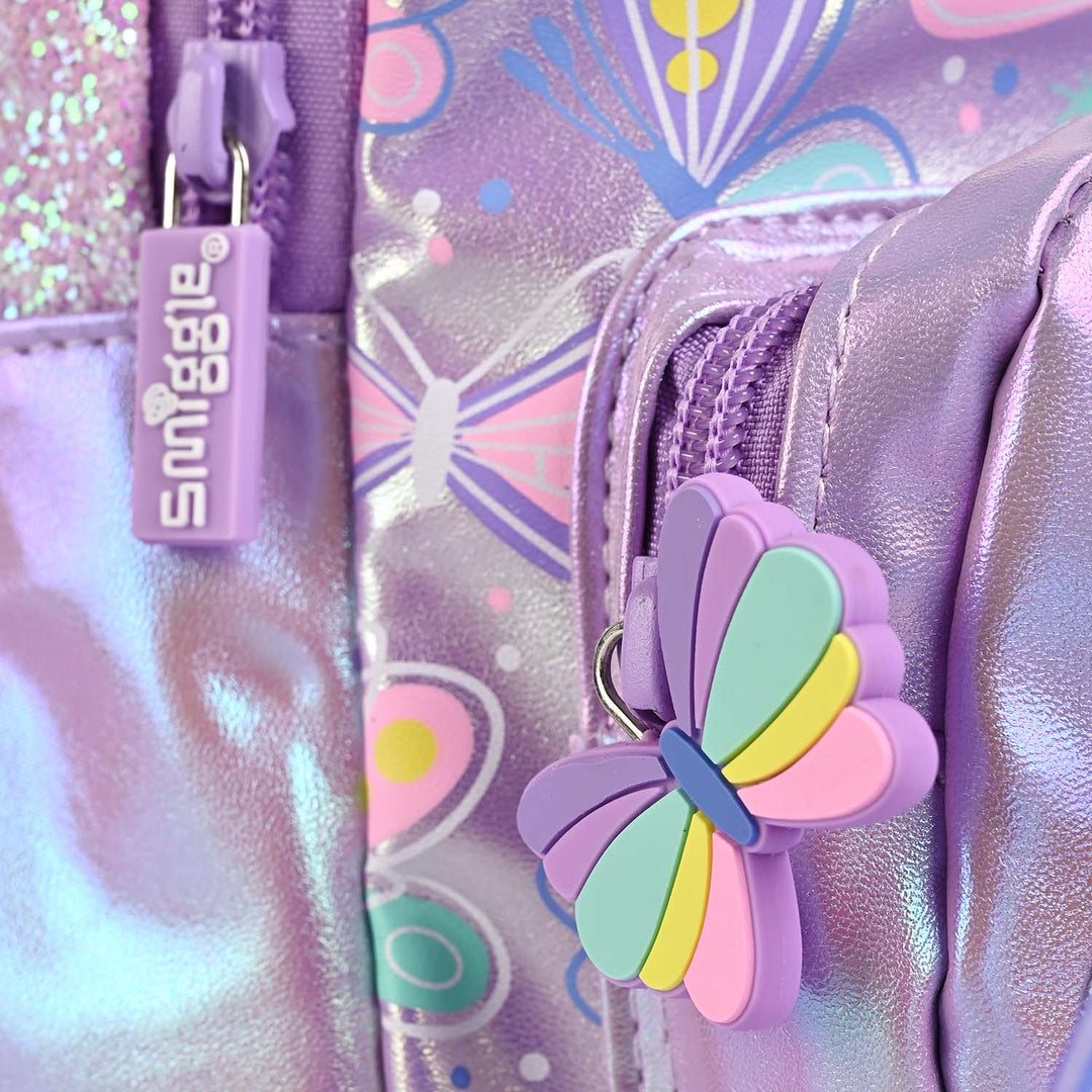Smiggle 17" School Backpack | Grade 2-5