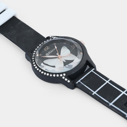 Girls Silicone Strap Analog Wristwatch