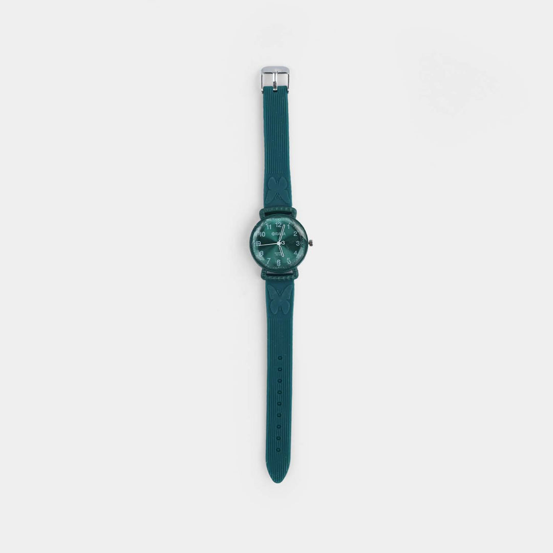 Girls Silicone Strap Analog Wristwatch