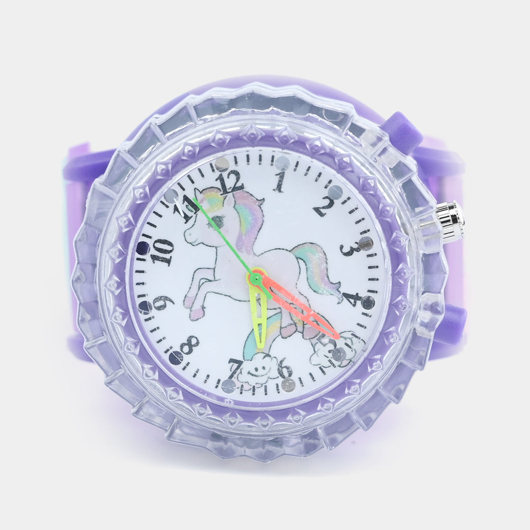 Girls Silicone Strap Analog Spinner Wristwatch
