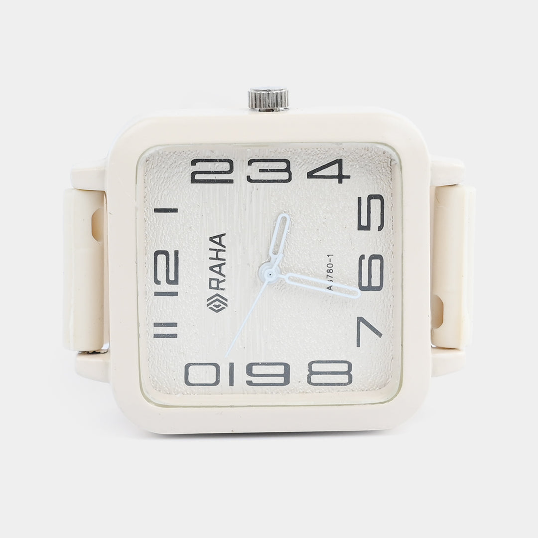 Girls Silicone Strap Analog Wristwatch