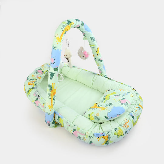 Portable Baby Crib / Cuddly With Pillow