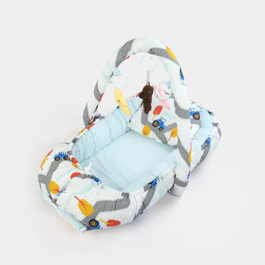 Portable Baby Crib / Cuddly With Pillow