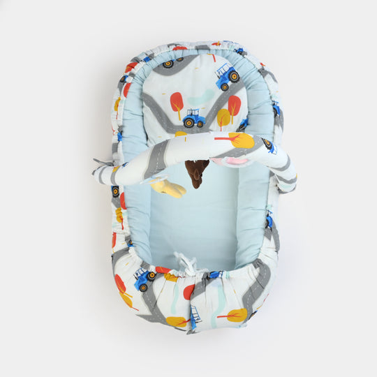 Portable Baby Crib / Cuddly With Pillow