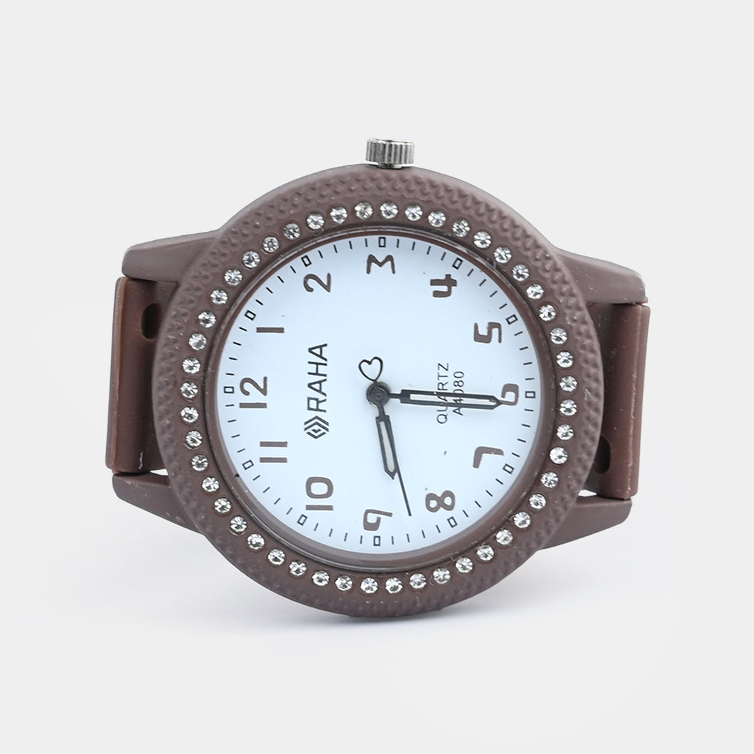 Girls Silicone Strap Analog Wristwatch