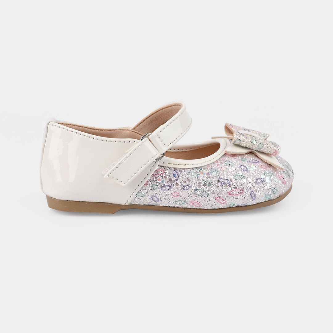 Girls Pumps 11-22-White