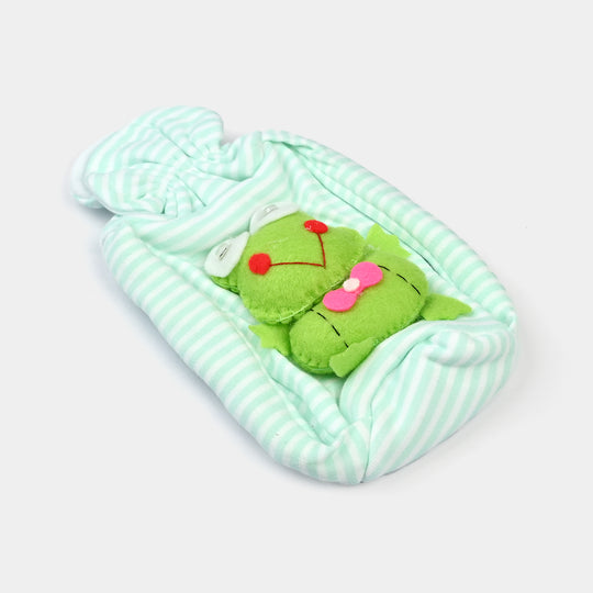 Grip & Protect: Feeder Cover with Dual Easy-Hold Handles