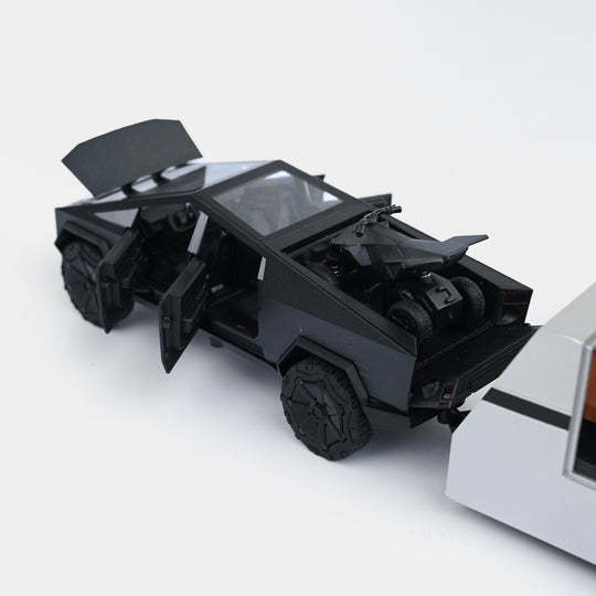 1:32 Scale Die-Cast Model Car Set
