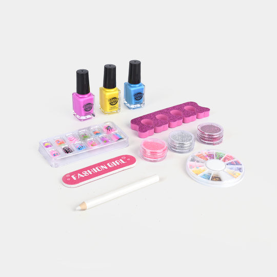 DIY Nail Art Studio Kit