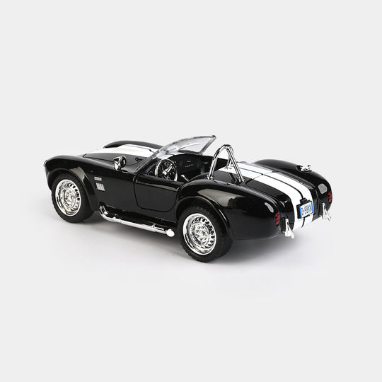 Classic Roadster Die-Cast Model Car