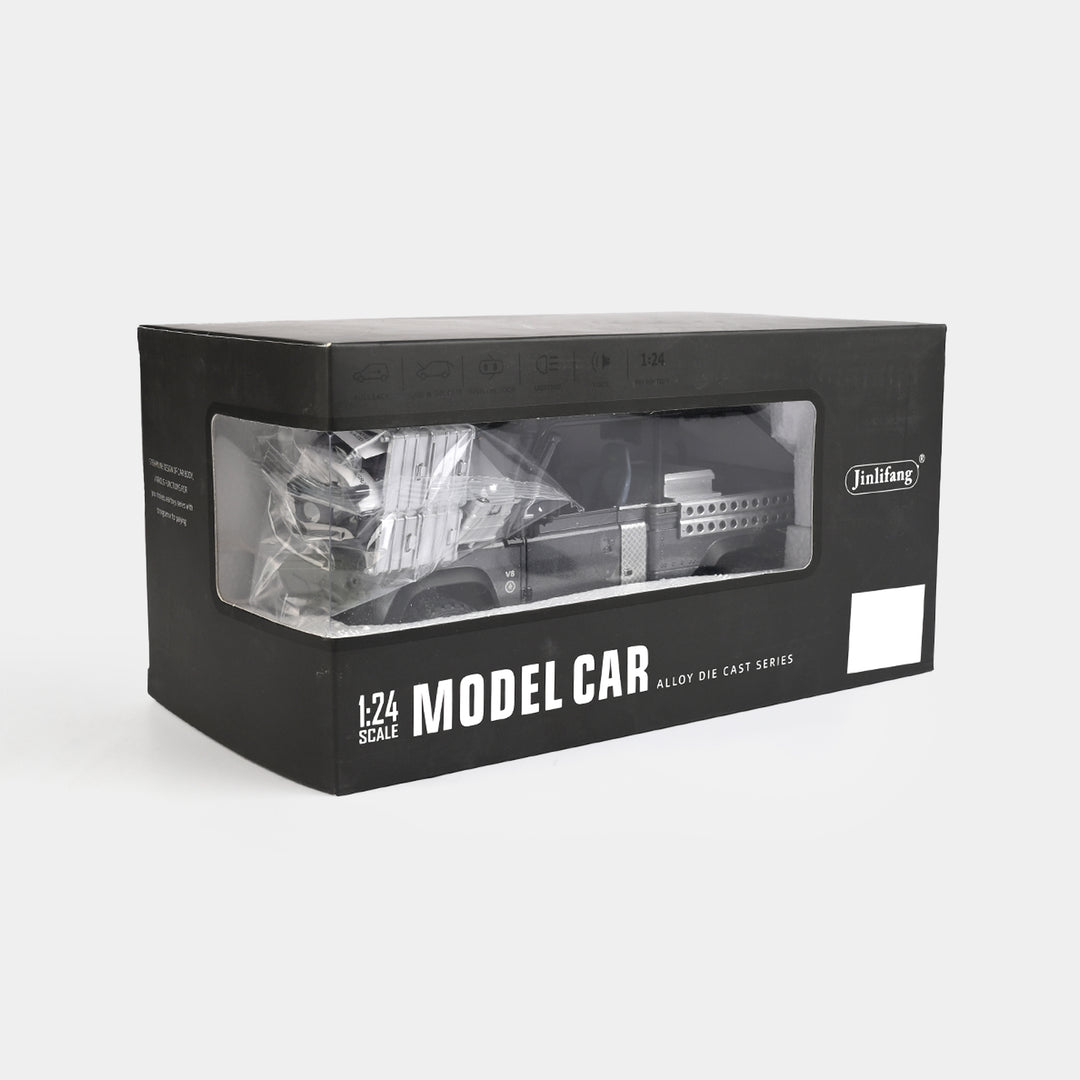 1:24 Alloy Die-Cast Model Car