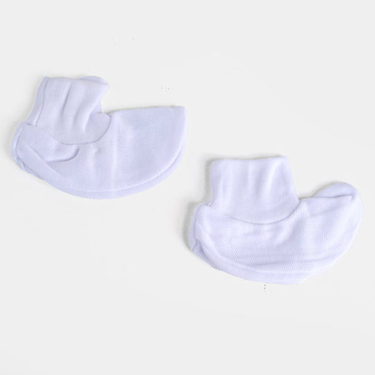 BABY CAP WITH SOCKS AND MITTENS SET