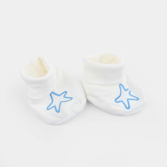 Cap, Bib & Mittens Set