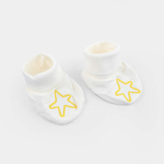 Cap, Bib & Mittens Set