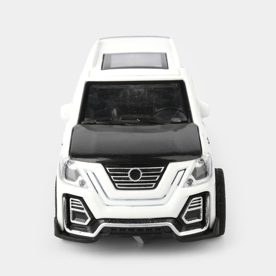 Die-Cast Car With Light, Sound & Pull-Back Action