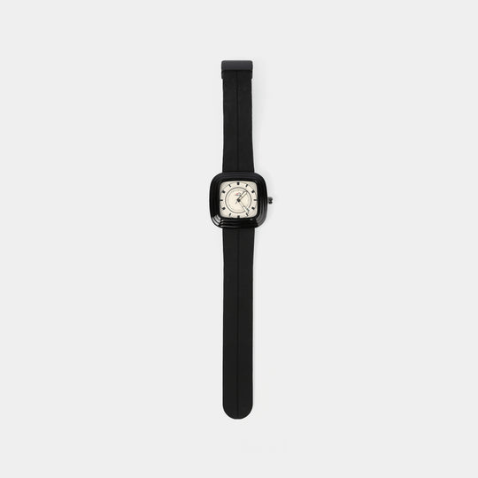 Elegant Wrist Watch For Everyday Style