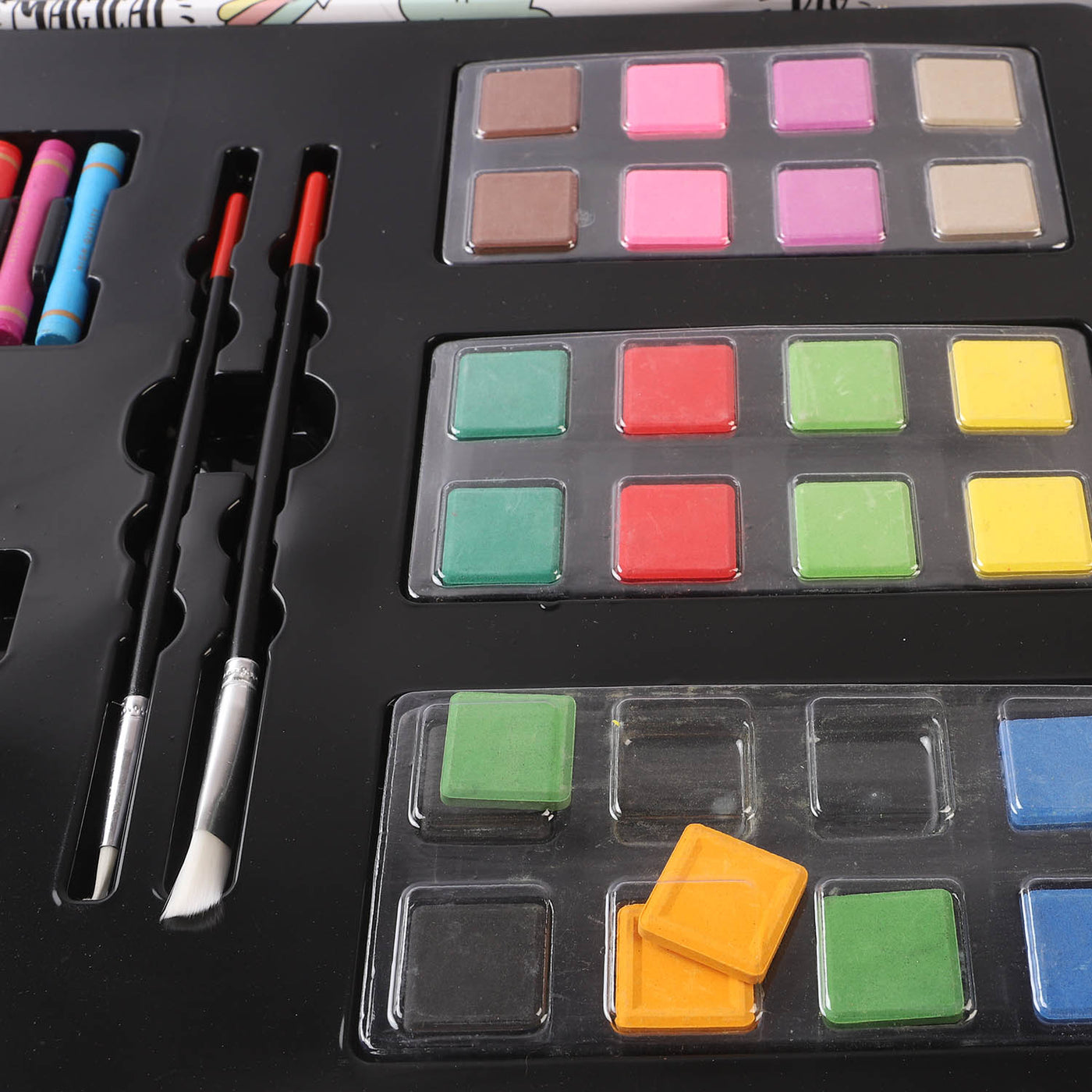 Artist Painting & Colors Set | 64PCs