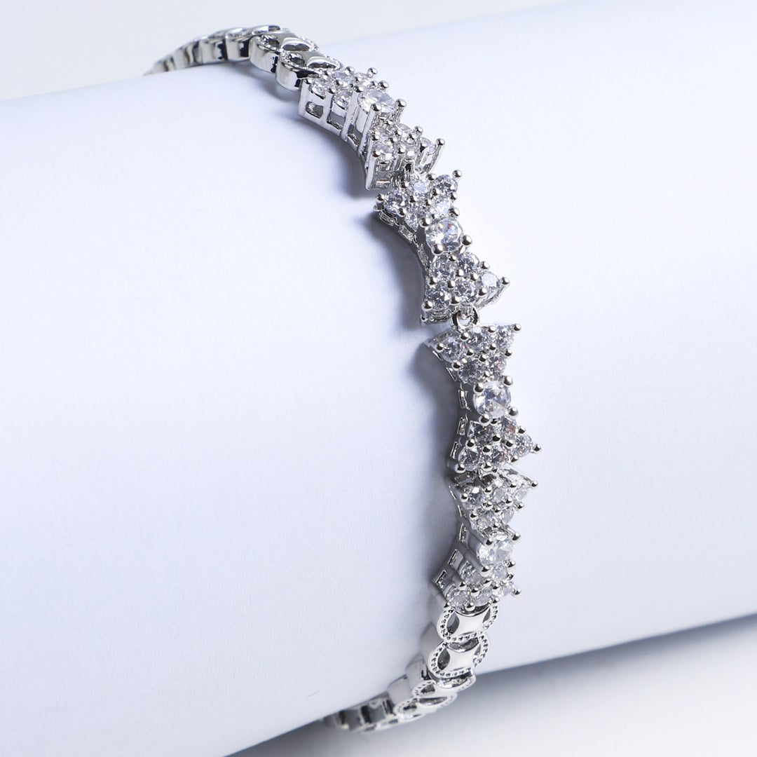 Elegant Fancy Chain bracelet