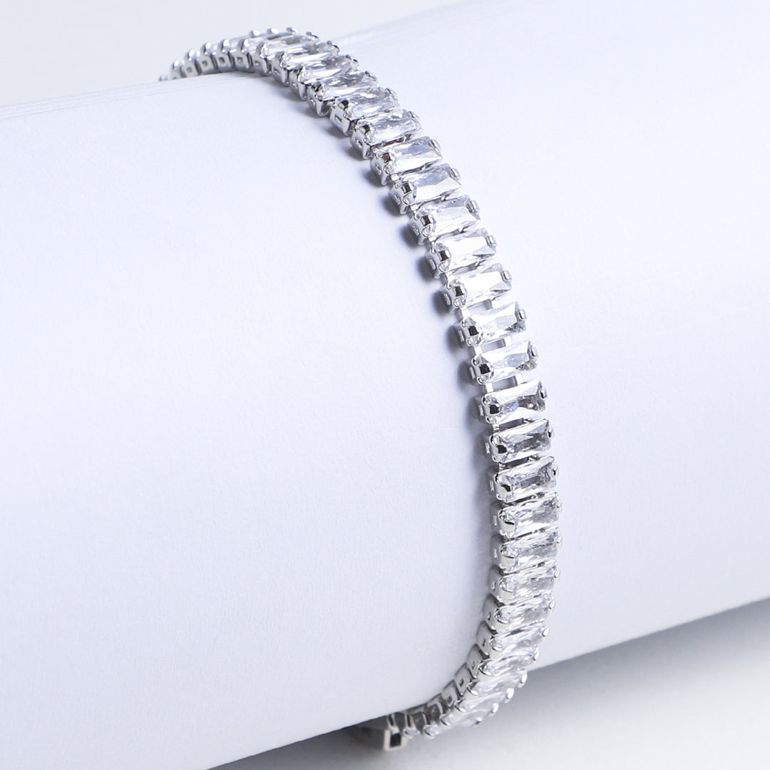 Elegant Fancy Chain bracelet