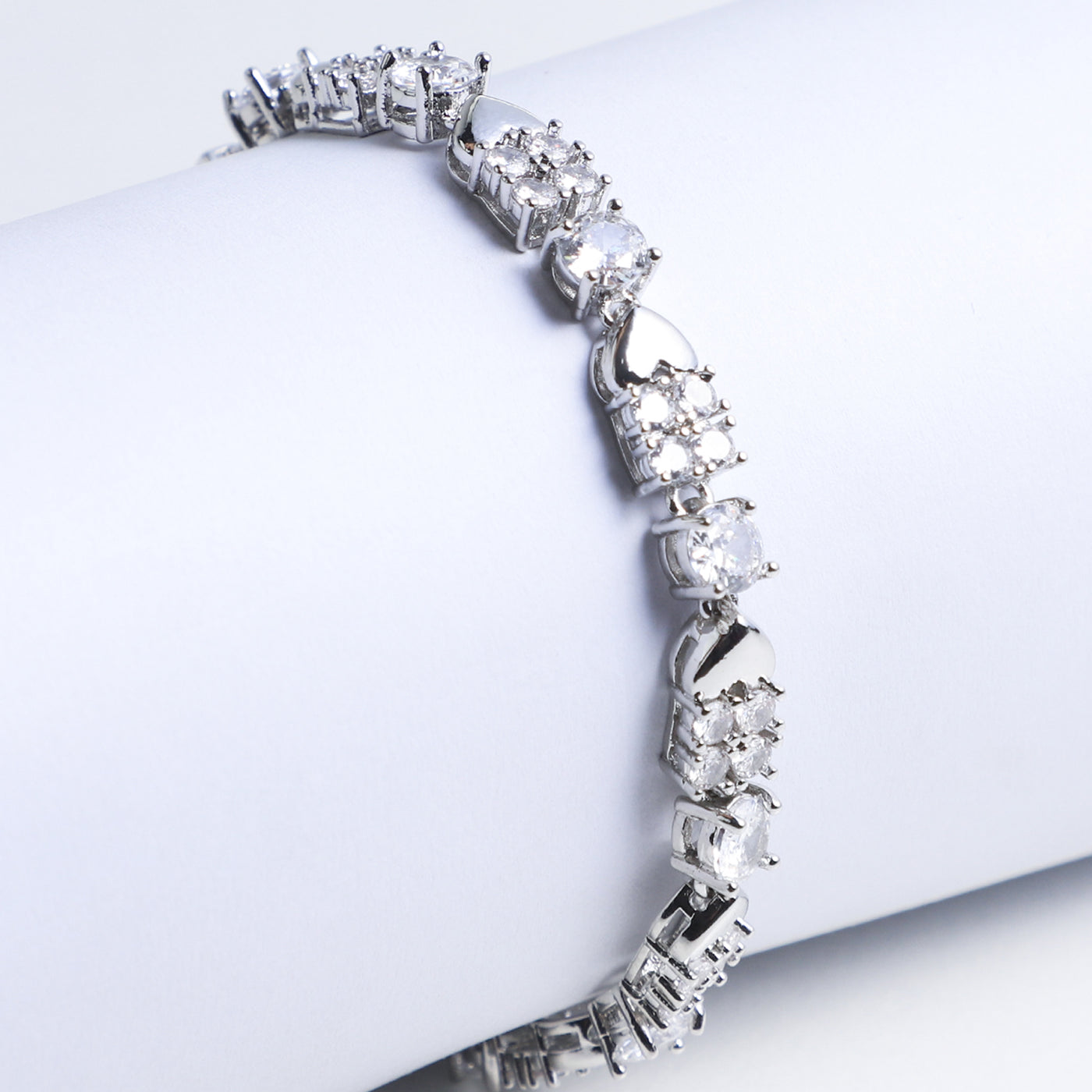 Elegant Fancy Chain bracelet