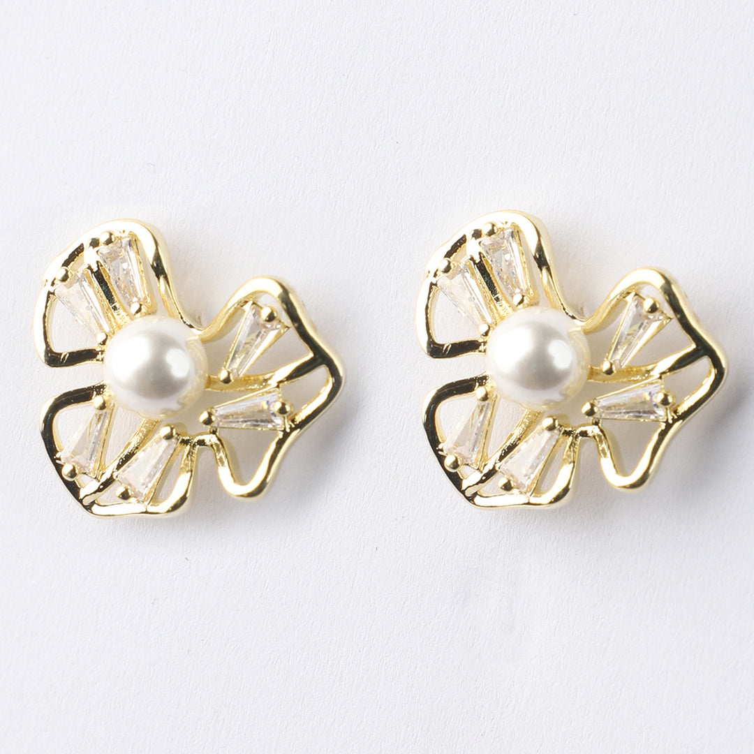 Elegant Fancy Stud Earrings