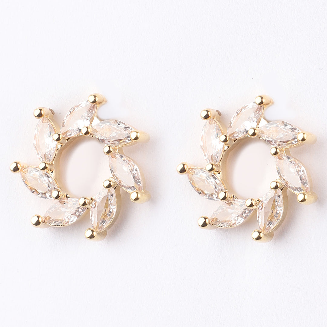 Elegant Fancy Stud Earrings