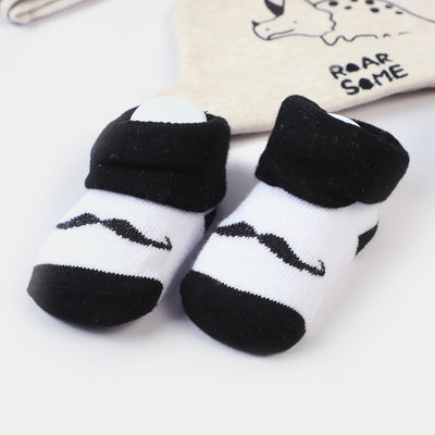 Infant 3PCs Cap With 2 Pair Socks Set | 0-9M