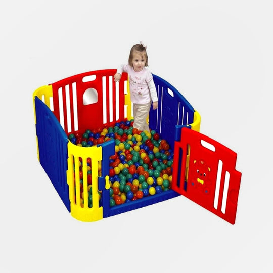 Baby Bear Zone With Enclosed Play Area