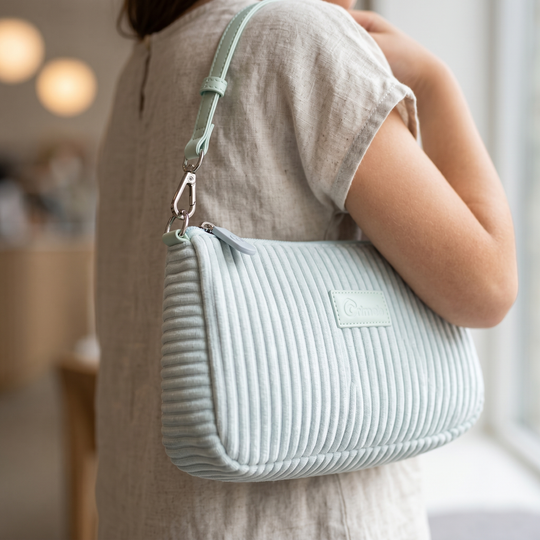 Stylish & Charming Girls Hand Bag