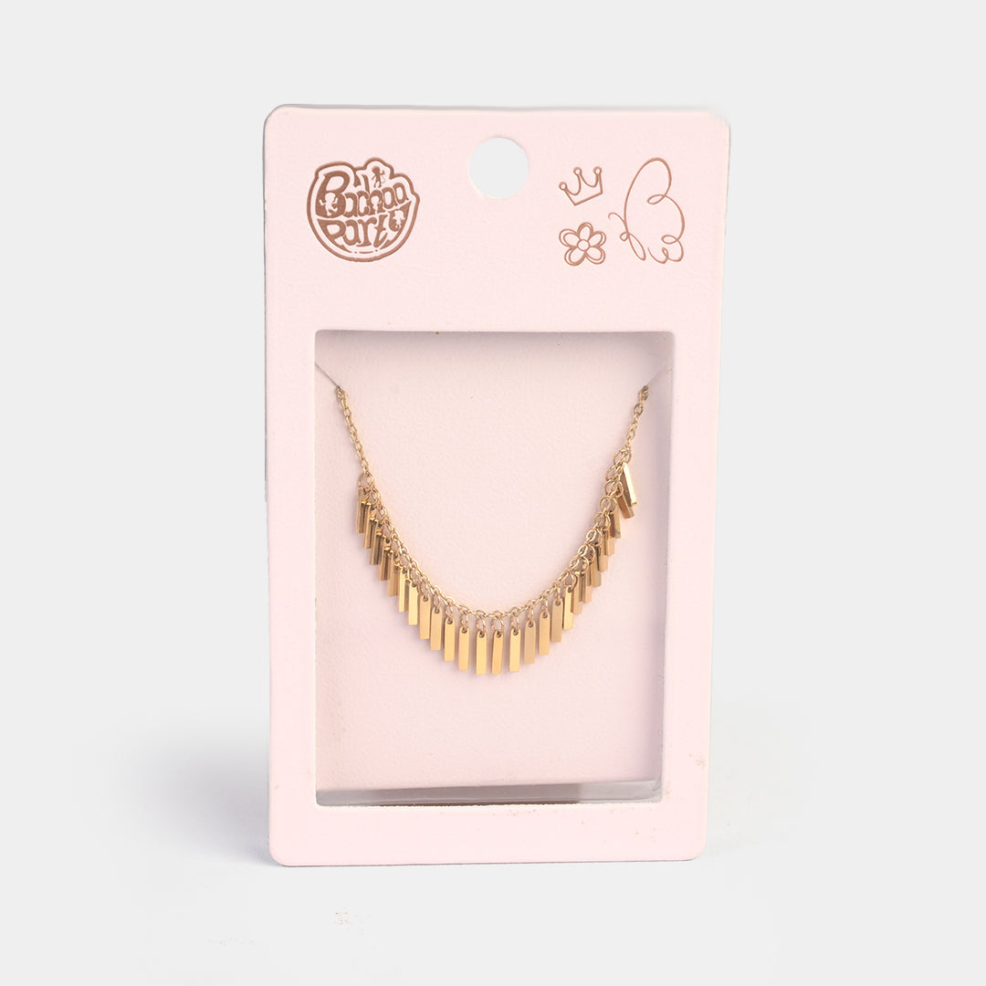 Elegant Pendant Necklace