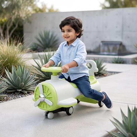Children Ride on Twisting Auto Car
