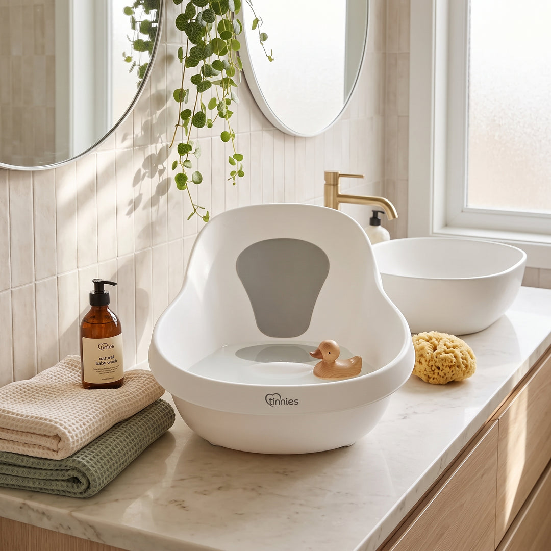 TINNIES SMALL BATH TUB-WHITE (T041-034)