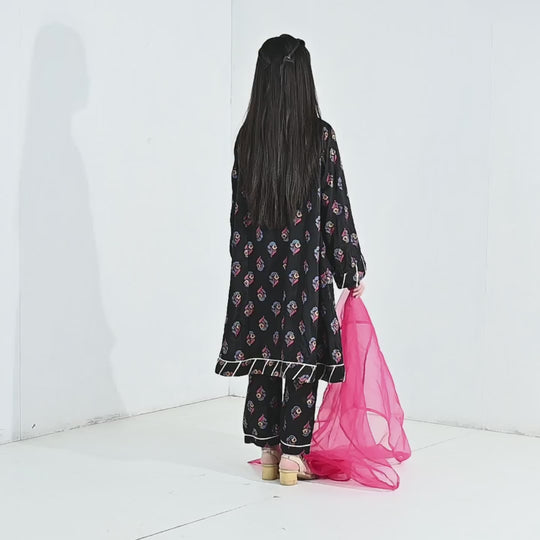 Girls Raw Silk 3-Pcs Suit (Aabroo) - Black