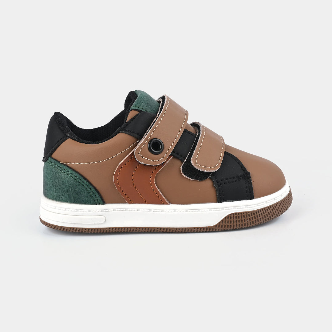 Boys Sneaker GT2407-BROWN