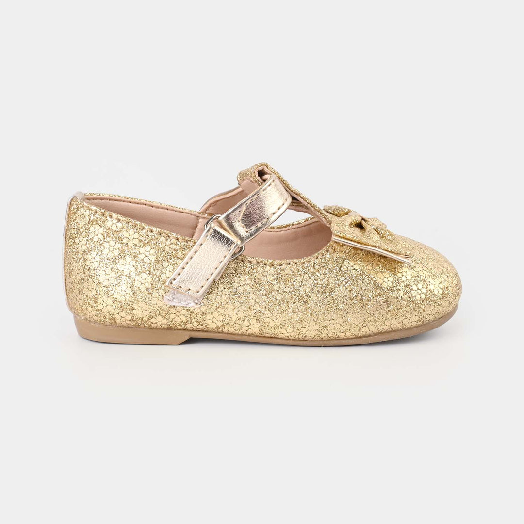 Girls Pumps 11-24-Golden