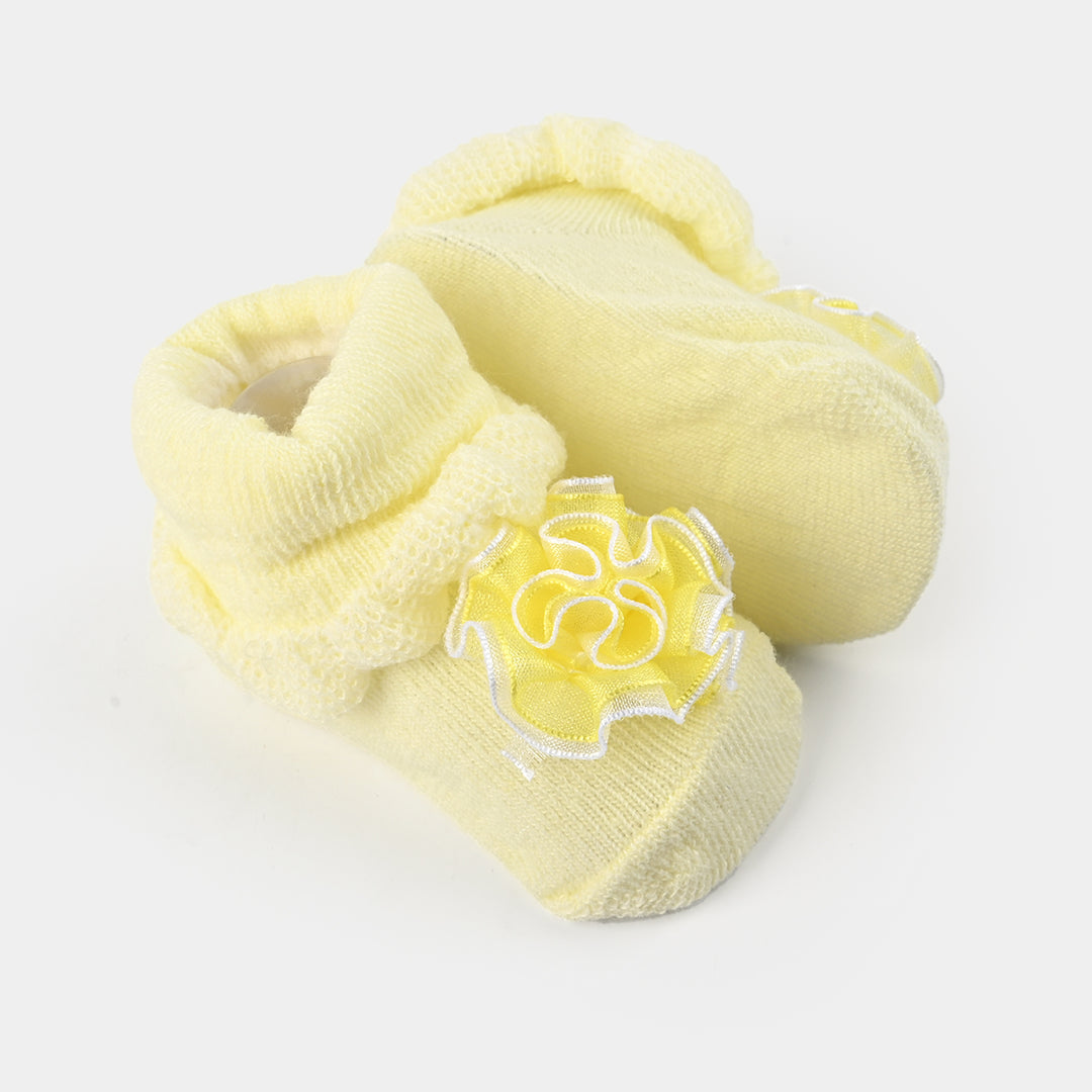 NEW BORN BABY 1 PAIR SOCKS | Yellow