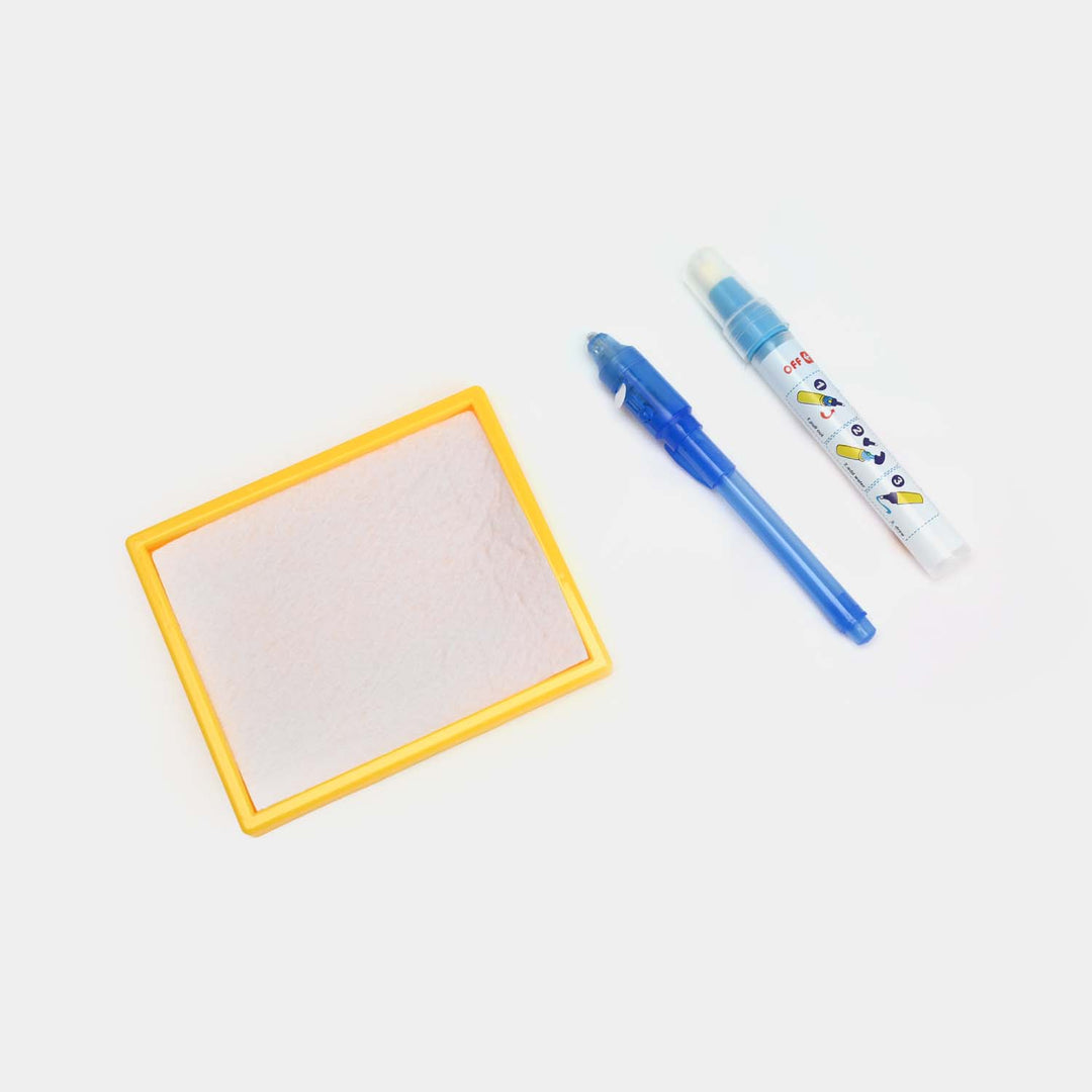 2-in-1 Space-Themed Doodle Mat – Light & Water Drawing Surface for Kids