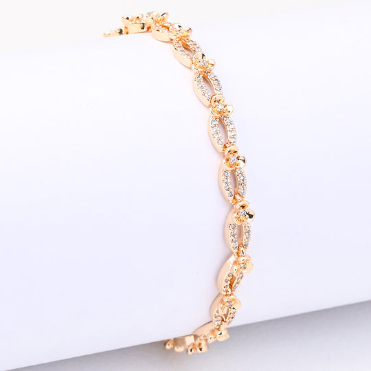 Elegant Fancy Chain bracelet