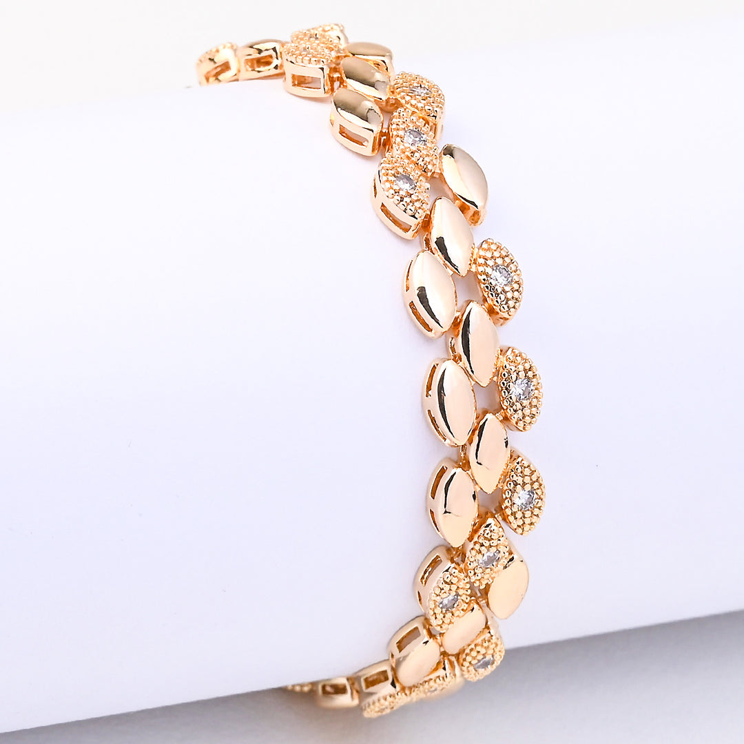 Elegant Fancy Chain bracelet