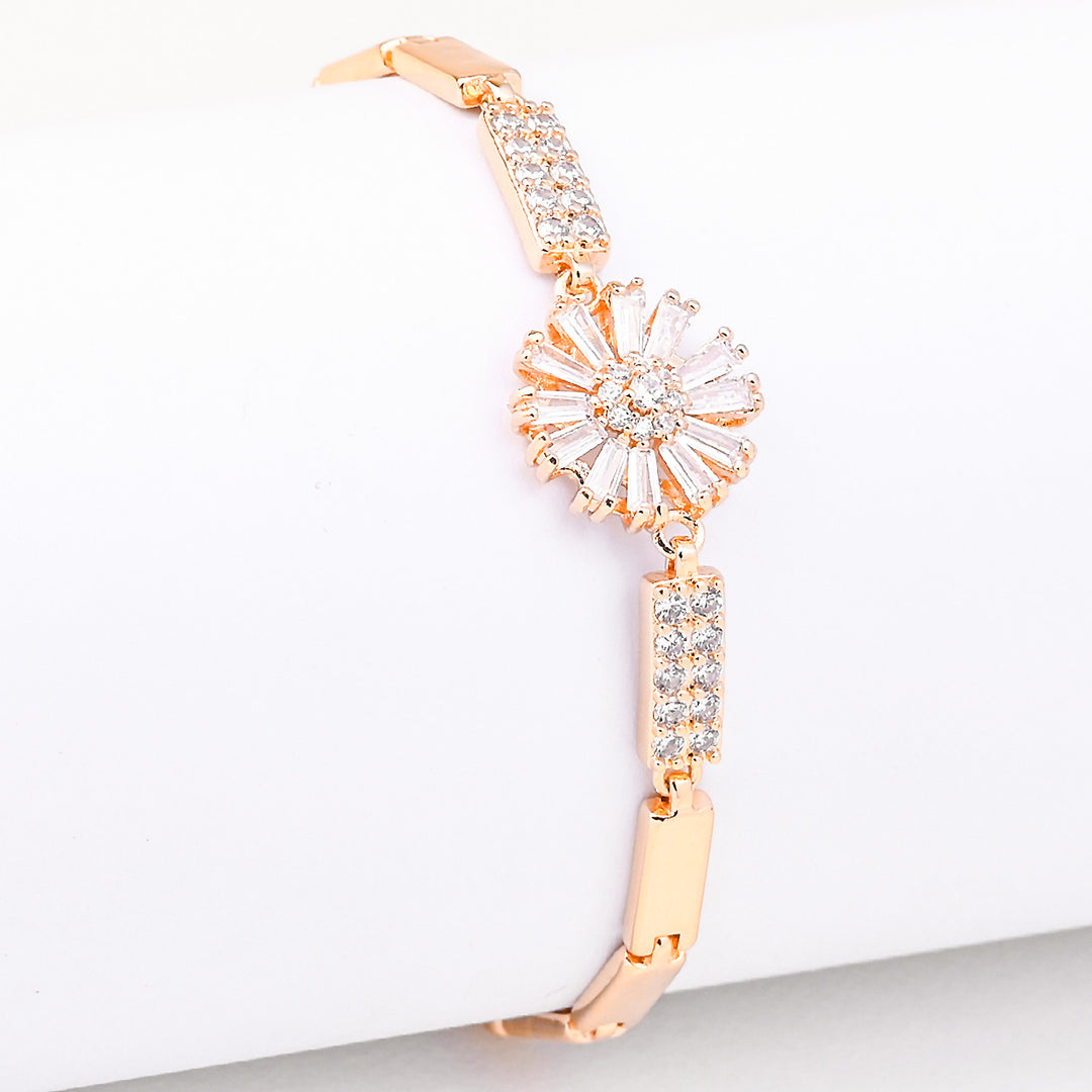 Elegant Fancy Chain bracelet